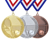 Trophées Métalliques 3D Personnalisés en Gros, Médailles Or Argent Bronze, Style Moderne et Antique, Design Pyramidal, Médailles Sportives de Cricket