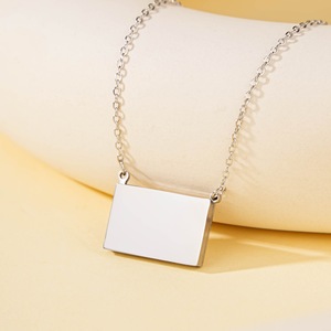 Collar con Colgante Cuadrado Personalizado con Logotipo de Marca, Dibujo Personalizado, Grabado con Fotos, Collares <span class=keywords><strong>para</strong></span> Parejas - Product Image 4
