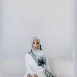 Hiyab Modal de Moda Musulmana con Logotipo Personalizado, Pañuelo para Mujer con Estampado Personalizable, Ligero, Duradero, Modesto, Cómodo y Elástico - Product Image 2