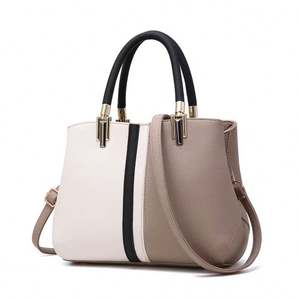 Fashion New Product Girls Clutch Bag with Zipper PU Material Waterproof Low MOQ - Product Image 5