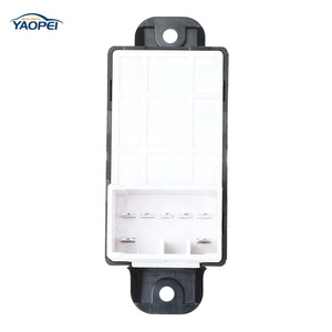 Elevador de botón de interruptor de ventana eléctrica de coche 93580-1J002 93570-1J500 para <span class=keywords><strong>Hyundai</strong></span> i20 i800 2008-2014 - Product Image 6