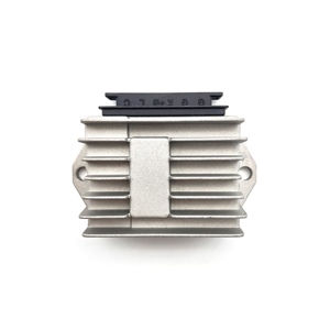 Redresseur régulateur <span class=keywords><strong>de</strong></span> <span class=keywords><strong>tension</strong></span> pour Moto Aprilia ET AE 50 Cagiva SST 2T 250 <span class=keywords><strong>Ducati</strong></span> Desmo 350 Laverda Moto Guzzi - Product Image 4