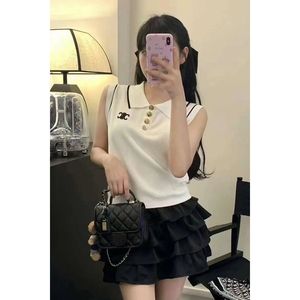 Débardeur en maille à col polo pour <span class=keywords><strong>femme</strong></span>, coupe ajustée, <span class=keywords><strong>brodé</strong></span>, <span class=keywords><strong>sans</strong></span> manches, pour l'été, style décontracté, viscose/polyester respirant - Product Image 2