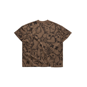 Camiseta Chouchou Rabbit Tee Marrón con Cuello Redondo, Corte Holgado, Impresión en Serigrafía y Detalle <span class=keywords><strong>de</strong></span> Parche <span class=keywords><strong>de</strong></span> <span class=keywords><strong>Conejo</strong></span> <span class=keywords><strong>de</strong></span> Peluche Suave y Esponjoso - Product Image 2