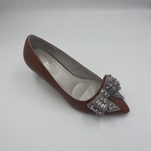 Scarpe da <span class=keywords><strong>Donna</strong></span> Convertibili con Tacco Alto, Punta Affusolata, Slip-On in PU con Strass e Fiocco, Tacco Basso, per Feste ed Eventi, Vendita all'Ingrosso - Product Image 4