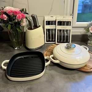 Casserole multifonction en fonte émaillée vintage <span class=keywords><strong>Smeg</strong></span> 5,5 L avec couvercle, 26 cm, 2 poignées, pour 4-6 personnes, compatible gaz - Product Image 6