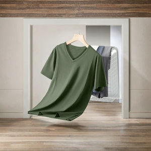 T-shirt décontracté pour homme en coton 100% personnalisé OEM, col en V, coupe ajustée, couleur unie, sérigraphié, teint en pièce, écologique - Product Image 2