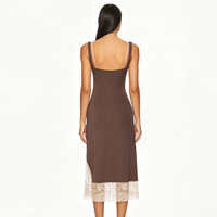 Robe moulante marron pour femme avec empiècements en dentelle, bretelles spaghetti, col en V, taille froncée, ourlet asymétrique, élégante, style Y2K, pour soirées et sorties