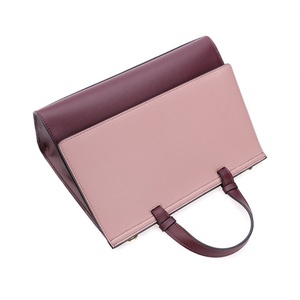 Sacs à main pour femmes de marque en PU de haute qualité, couleur contrastée, avec fermeture éclair et fermoir, doublure en polyester, vente en gros - Product Image 4