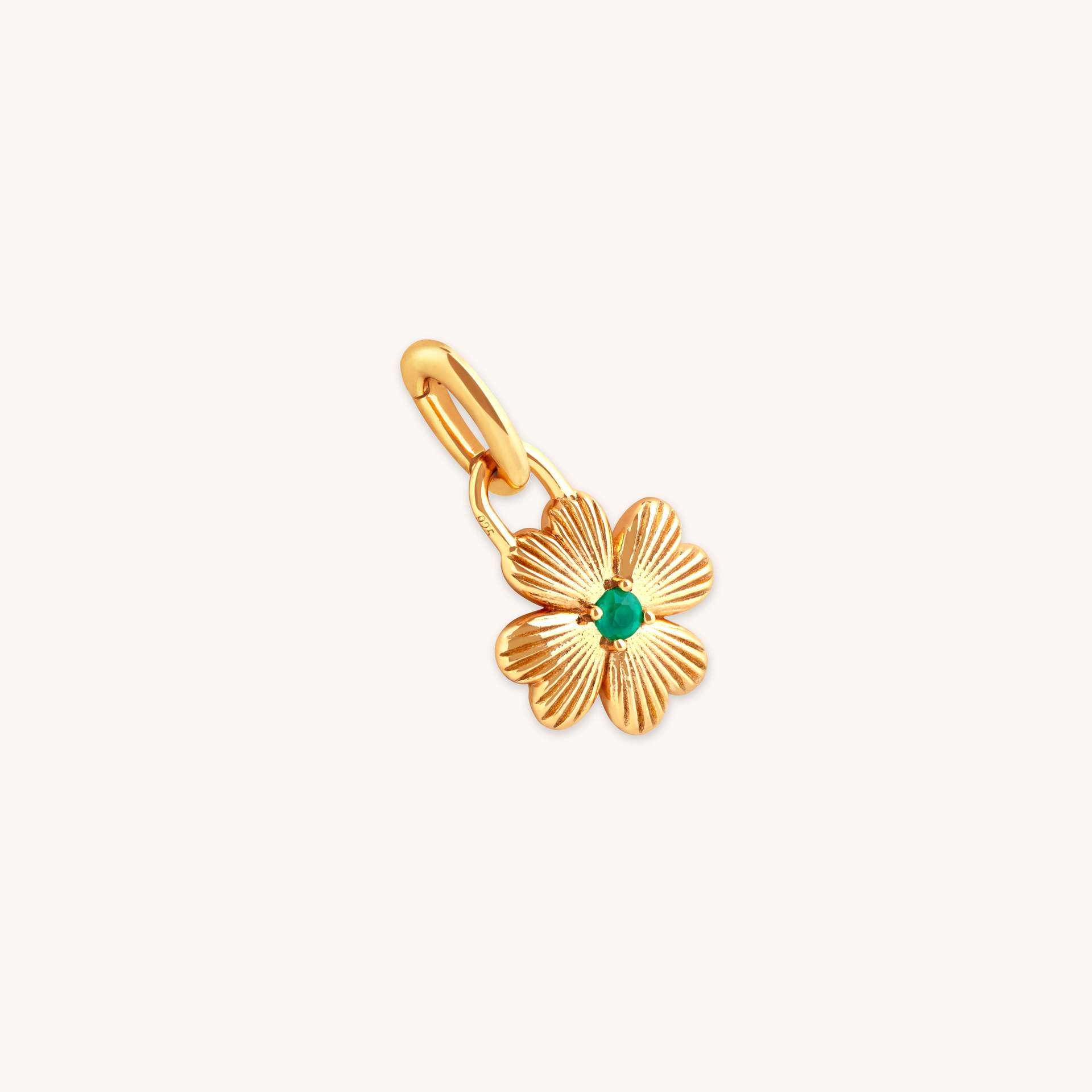 Four-leaf clover pendant