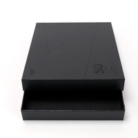 Boîtes d'emballage en papier rigide noir de luxe personnalisées avec couvercle pour usage professionnel et emballage cadeau exclusif