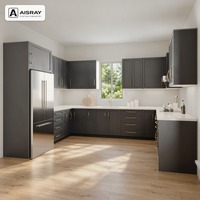 Meuble de cuisine laqué Shaker avec portes encadrées, aménagement en U, dimensions personnalisées, boîtes en panneaux de particules et rangement coulissant