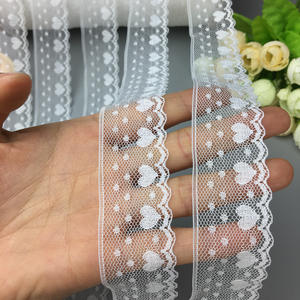 Quantité 2.8cm Nylon Dentelle Maille Coeur Forme Dentelle Légèreté Doux Blanc Noir DIY Fait à la Main Fille Vêtement Lolita Robe - Product Image 1