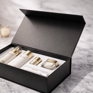 Elegante Scatola Regalo Magnetica in <span class=keywords><strong>Cartone</strong></span> Riciclato <span class=keywords><strong>Giallo</strong></span> con Logo Stampato a Caldo, Basso MOQ, Personalizzabile con il Tuo Design - Product Image 1