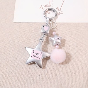 <span class=keywords><strong>Llavero</strong></span> de moda con bola de peluche, corazón y estrella plateados mate, dijes para bolso de niña, <span class=keywords><strong>llavero</strong></span> para coche, bola de pelo rosa, <span class=keywords><strong>llavero</strong></span> Y2K - Product Image 4