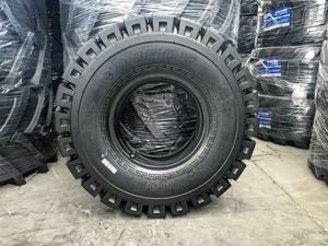 पैटर्न 6.50-10 d909 + औद्योगिक वाहन फोर्कलिफ्ट टायर थोक निर्माता अन्य पहियों के टायर और सहायक उपकरण - Product Image 4