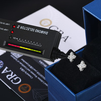 Modische Hip-Hop Vierblättrige Ohrstecker Neues Design Funkelnde 925 Sterling Silber Blumen-Schmuck VVS D Moissanit-Ohrringe