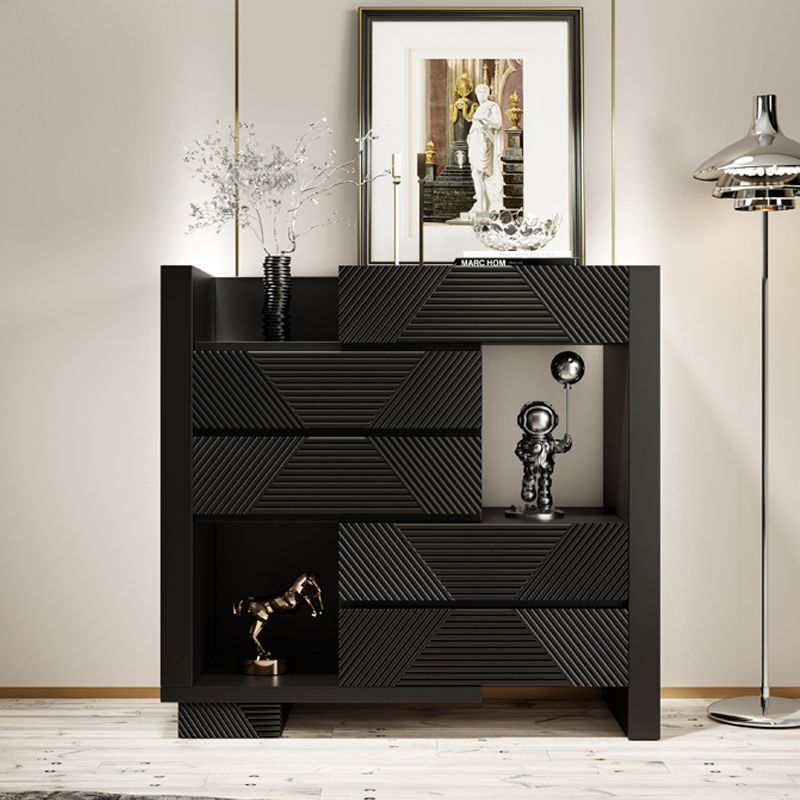 สีเทาเข้ม