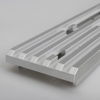 Panneau de commande acoustique haut de gamme en alliage d'aluminium Dongguan pour pédales multi-effets de guitare
