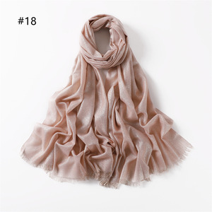 Syal Benang Rayon Emas Warna Solid Populer Selendang Wanita Grosir Jilbab Malaysia Syal Gemerlap - Product Image 6