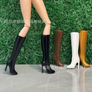 Nouvelles bottes à talons aiguilles et bout pointu en plastique de 30 cm/11 pouces pour poupées, pour 0-24 mois - Vente en gros - Product Image 5