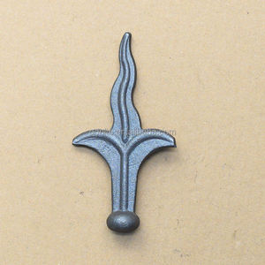 Punta di lancia in ferro battuto per cancello, - Product Image 1