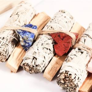 Bundles de sauge blanche Sauge bleue Fleur de lavande Bâton Dragon Sang Sauge Cristal Bénédictions Palo Santo Encens Religieux - Product Image 2