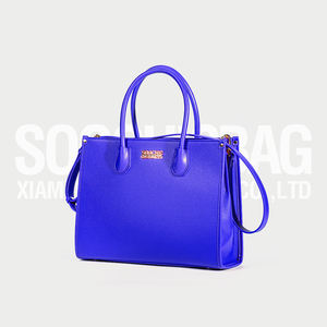 <span class=keywords><strong>Soochic</strong></span> Robe Décontractée Rouge Foncé Faux Cuir Sacs À Main Boutique Logo En Métal Dames Sac À Main Deux Poignées Doré Stand Femmes Sac À Bandoulière - Product Image 5