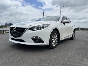 Mazda <span class=keywords><strong>3</strong></span> Axela Usata del 2016, Guida a Sinistra, Berlina Automatica, Interni Scuri, Sedili in Tessuto Nero, Telecamera Posteriore, Pneumatici R16, Tetto Apribile, Cina - Product Image 2