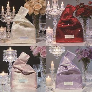 Sacs cadeaux pour bonbons de mariage, sacs en tissu de soie écologiques et durables pour l'emballage des vêtements et l'industrie de la beauté - Product Image 3