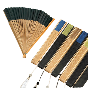 Éventail pliant en tissu de soie chinois antique Éventail de danse de style national personnalisé peint pour <span class=keywords><strong>Amazon</strong></span> Pliage en <span class=keywords><strong>bambou</strong></span> en gros transfrontalier - Product Image 1