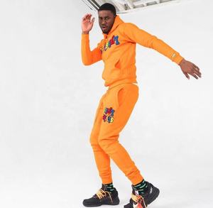 El Pakistán en línea 2020 de alta calidad diseño su propio chándal diseño personalizado fitness desgaste al por mayor trajes de sudor - Product Image 1