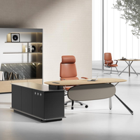 Scrivania Direzionale Moderna a L in Legno Massello - Design Lussuoso Modulare e Durevole con Funzioni Multiple e Colori Personalizzabili