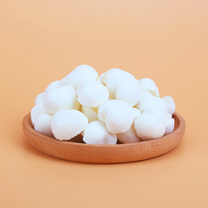 Gâteries au lait de chèvre lyophilisées pour chats chiens Love Supplément vitaminique pur à haute teneur en protéines Digestion sensible 150G Emballage personnalisé - Product Image 2