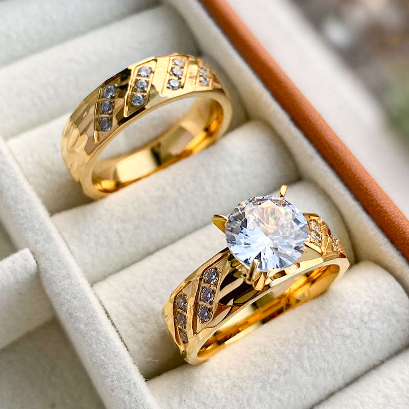Anillo de boda de acero inoxidable con zirconia, anillo de compromiso con zirconia, chapado en oro de 18K, para parejas, venta al por mayor