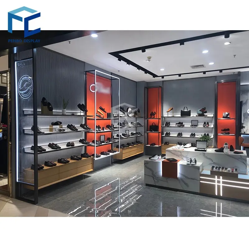 أحذية بسيطة ونوافذ عرض أفكار متجر الملابس ، رف حائط مخصص لتزيين الحائط لمتاجر الأحذية