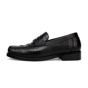 Nouveau modèle de chaussures en cuir multifonctionnelles pour hommes. Fabriqué en cuir de vache durable, adapté aux occasions décontractées, professionnelles et formelles. - Product Image 2