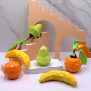 Jouets pour animaux de compagnie en forme de fruits et légumes, jouets à mâcher qui couinent, durables, interactifs, pour soulager l'ennui, jouet couineur pour chien, vente en gros - Product Image 1