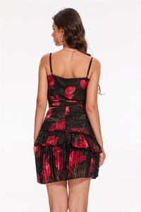 Femmes élégant charmant romantique moderne confortable Sexy rouge Floral deux pièces <span class=keywords><strong>ensemble</strong></span> haut et jupe courte - Product Image 6