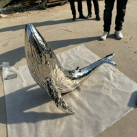 Patung Paus Modern Kustom dari Baja Tahan Karat, Patung Hewan Laut Logam Besar dengan Lapisan Cermin untuk Dekorasi Taman, Tepi Pantai, dan Lanskap Air