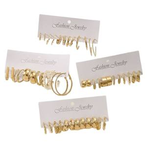 FTS - Juego de 24 Pares de Aretes de Aro Dorados de Diferentes Estilos para Uso Diario y Agente de Compras al por Mayor 1688 con Baja Comisión - Product Image 1