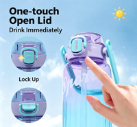 Bouteille d'eau en plastique de grande capacité 900 ml avec couvercle à ouverture facile, matériau de qualité alimentaire, poignée de transport pour le sport