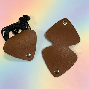PU leather heart-shaped cable organizer, earphone cable winder, minimalist cable <b>tie</b>. - Product Image 1