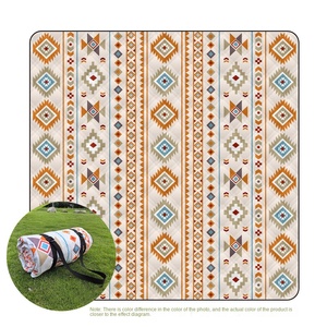 <span class=keywords><strong>Tapis</strong></span> de camping pliable léger et portable en tissu Oxford imperméable pour l'intérieur de la <span class=keywords><strong>tente</strong></span>, type matelas - Product Image 1