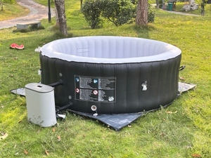 Bain de <span class=keywords><strong>spa</strong></span> <span class=keywords><strong>gonflable</strong></span> robuste pour toute la famille, adultes et enfants, pour jardin extérieur, avec <span class=keywords><strong>kit</strong></span> de réparation - Product Image 2