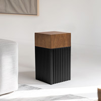 Canapé de salon minimaliste italien, table d'appoint carrée en bois, table basse haut de gamme en bois massif, table artistique créative