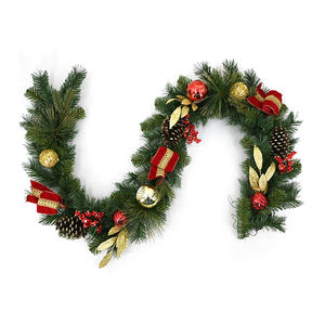 Guirnalda Decorativa Navideña de Alta Calidad Personalizada en Color Verde para Mascotas, Decoración para Árbol de Navidad - Product Image 1