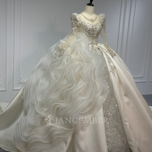 Robe de mariée Xs234 en cristal et perles, ornée de paillettes, avec volants détachables, dos lacé à découpe, style robe de bal Jancember - Product Image 5