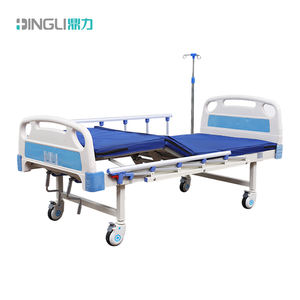 Lit médical manuel à 2 manivelles avec table à manger en bois, matelas pliable, barrières latérales en aluminium, mobilier pour soins à <span class=keywords><strong>domicile</strong></span> et hôpitaux - Product Image 4