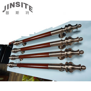 مقبض باب نحاسي كبير فاخر عتيق لباب خشبي في فيلات فنادق وشقق - Product Image 3